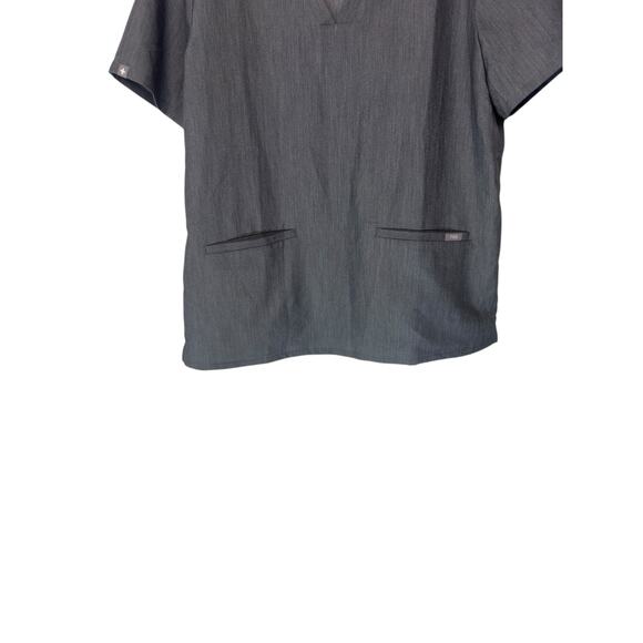 NWT Figs Graphite Gray Women's Medical Casma Three Pocket Scrub Top Size XL - Picture 4 of 10
